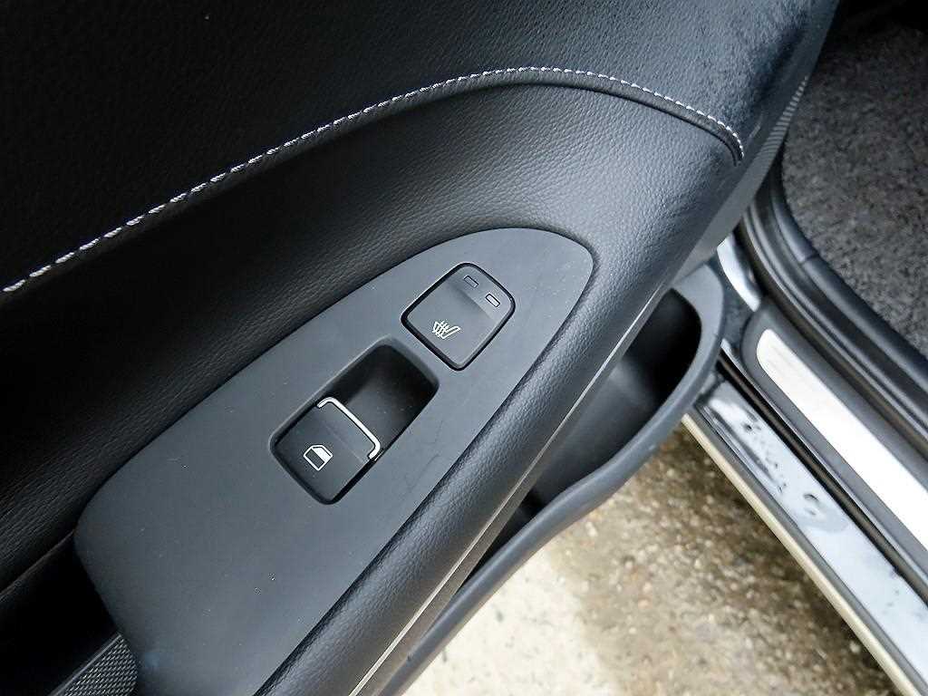 HYUNDAI Grandeur 2019 Negro - Importación desde Corea - HF Imports Iquique - Foto 17