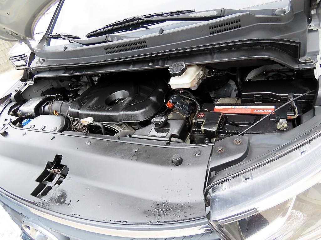 HYUNDAI Starex 2019 Gris - Importación desde Corea - HF Imports Iquique - Foto 18