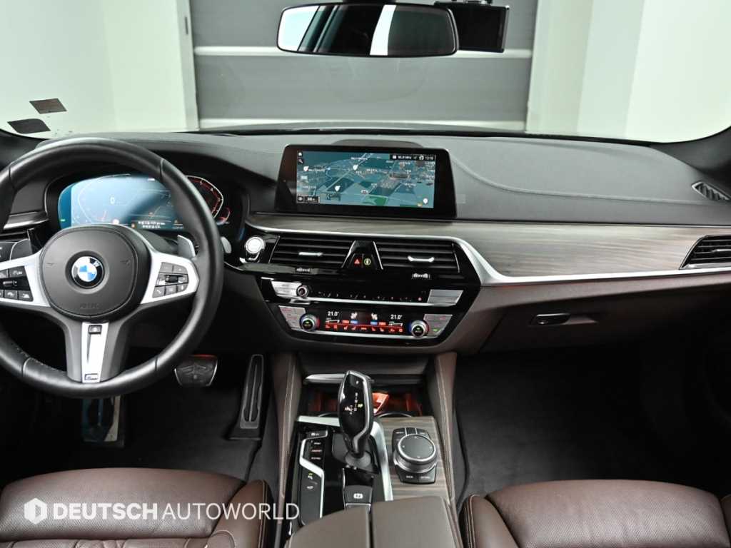 BMW 5 Series - Vista 7