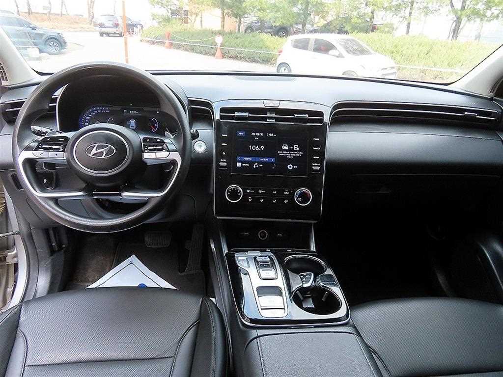 HYUNDAI Tucson - Vista 7