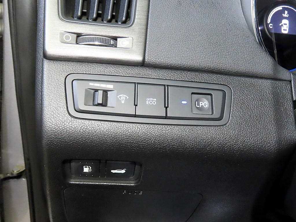 HYUNDAI Sonata 2012 Gris - Importación desde Corea - HF Imports Iquique - Foto 13