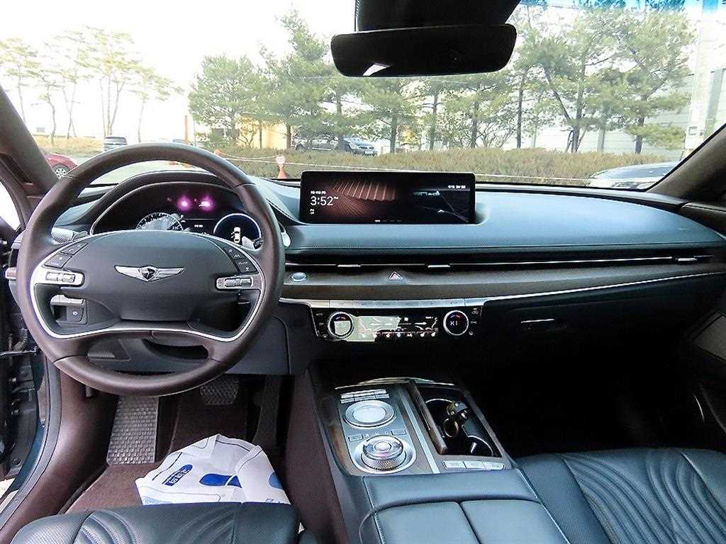 Genesis G80 - Vista 7