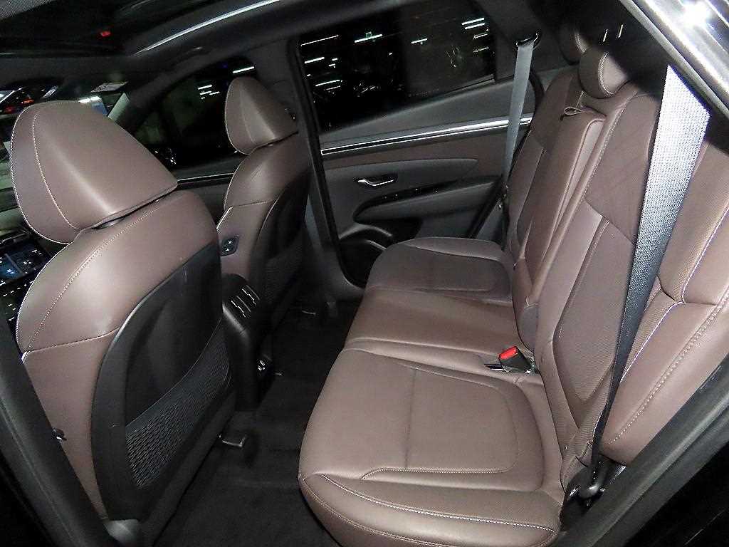 HYUNDAI Tucson - Vista 7