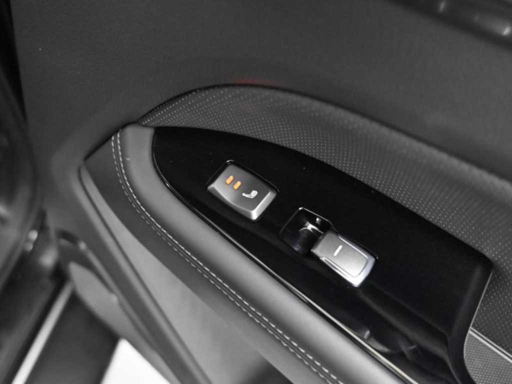 Ssangyong Rexton 2020 Negro - Importación desde Corea - HF Imports Iquique - Foto 16