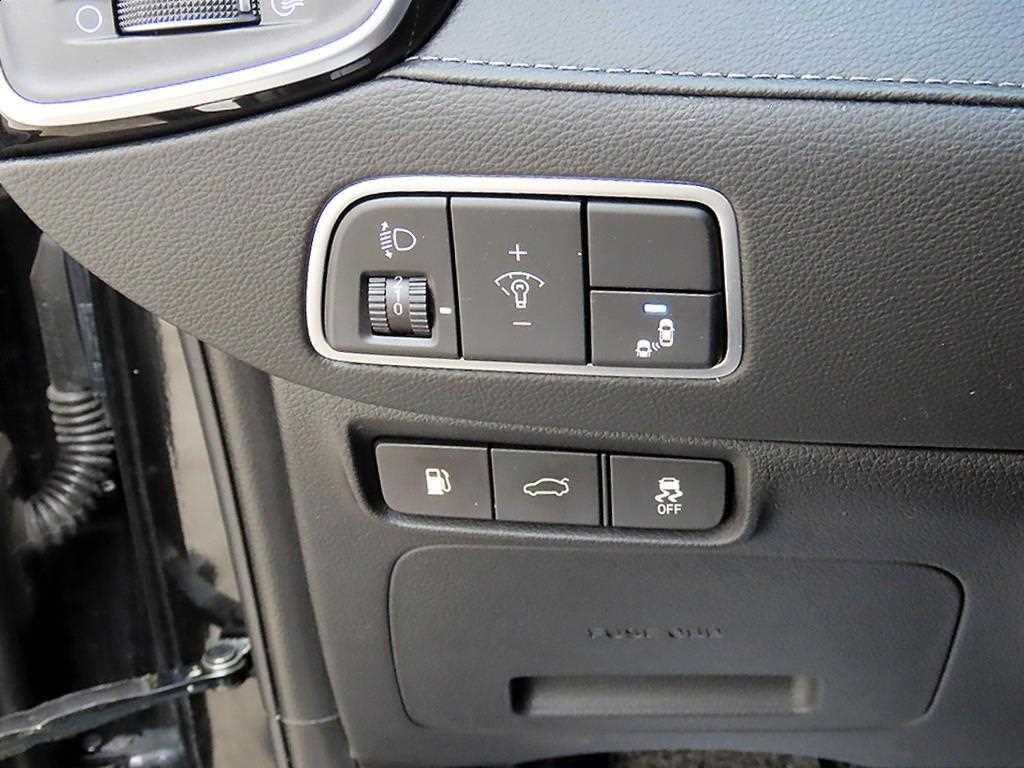 HYUNDAI Grandeur - Vista 12