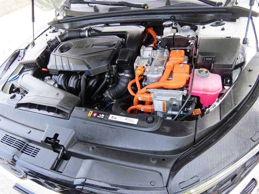 KIA K5 2023 Blanco - Importación desde Corea - HF Imports Iquique - Foto 19