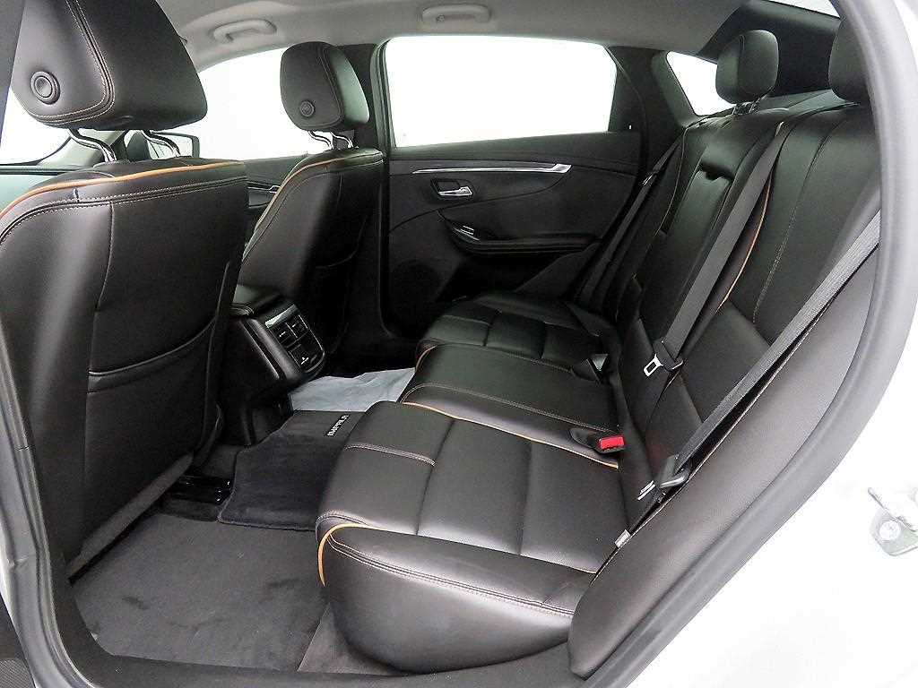 Chevrolet Impala - Vista 6