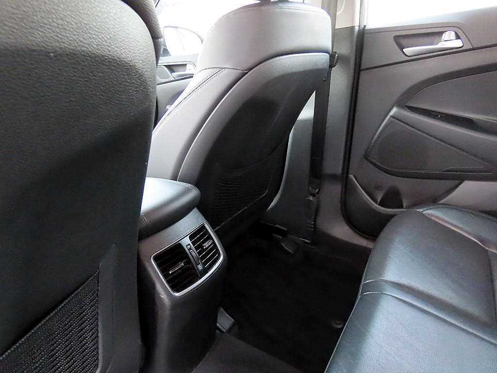 HYUNDAI Tucson 2018 Blanco - Importación desde Corea - HF Imports Iquique - Foto 16