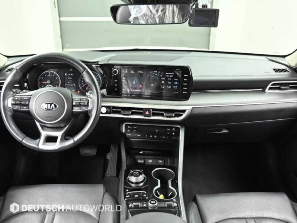 KIA K5 - Vista 7