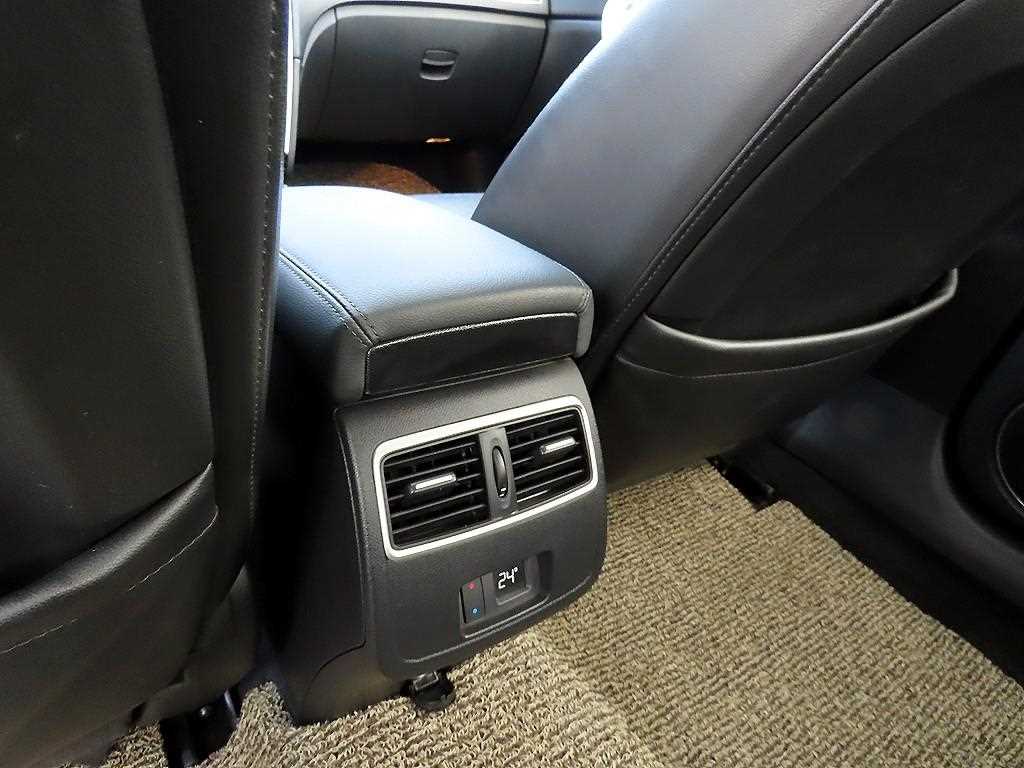 SAMSUNG SM7 2013 Gris - Importación desde Corea - HF Imports Iquique - Foto 17