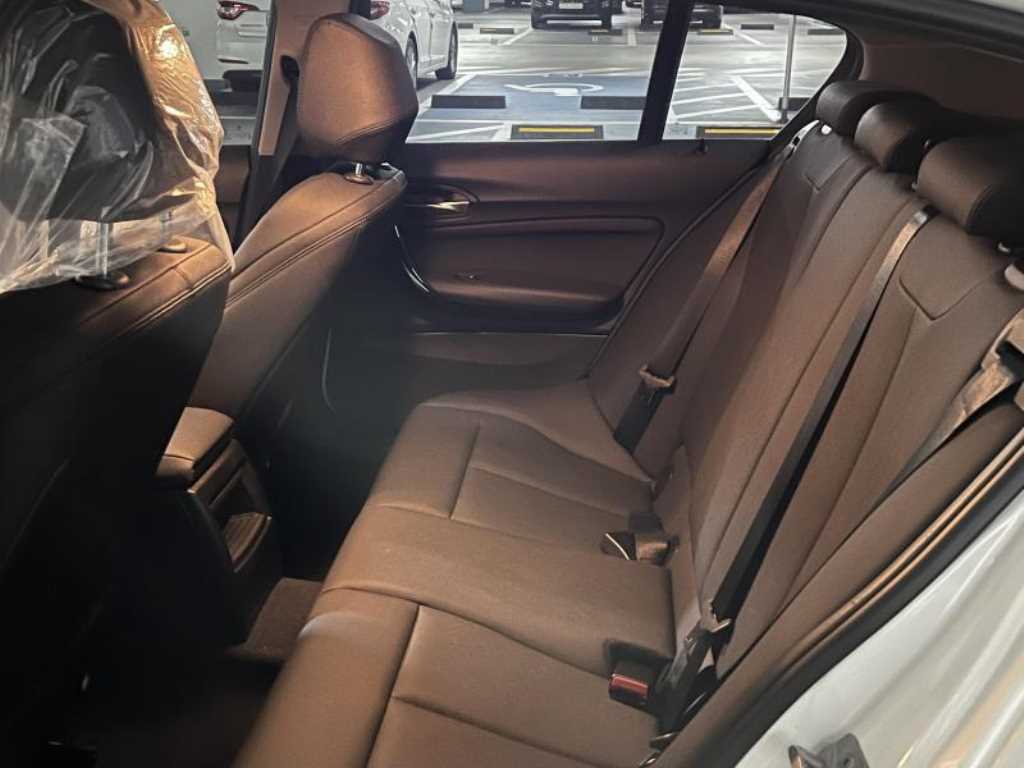 BMW 1 series - Vista 6