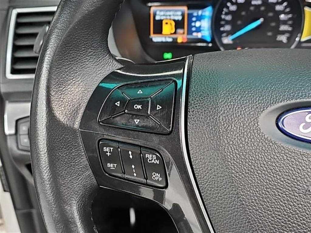 Ford Explorer - Vista 8