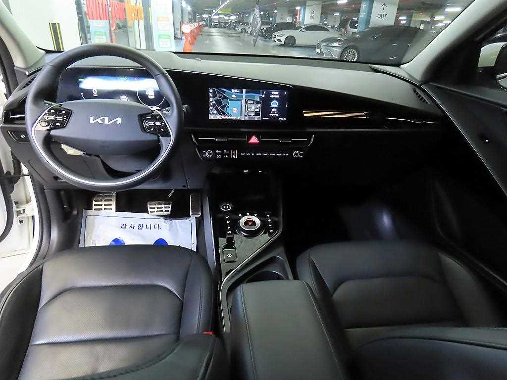 KIA Niro - Vista 10