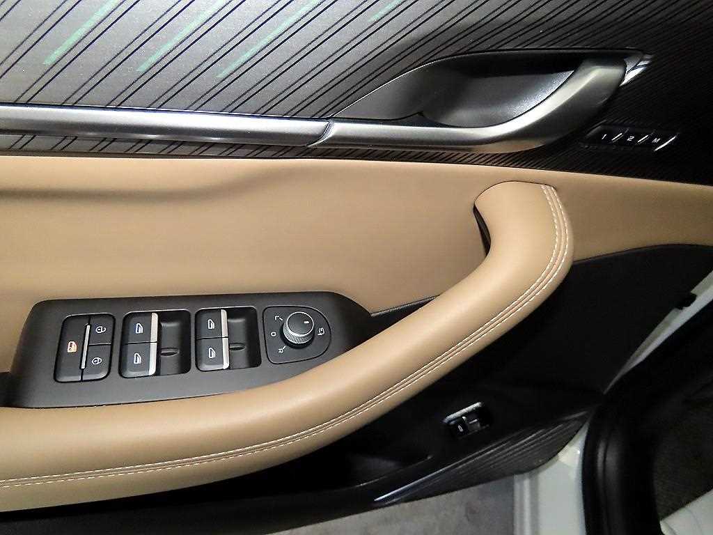 SAMSUNG Grand Koleos 2025 Blanco - Importación desde Corea - HF Imports Iquique - Foto 14