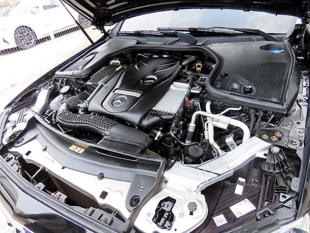 Mercedes Benz E class 2023 Negro - Importación desde Corea - HF Imports Iquique - Foto 19