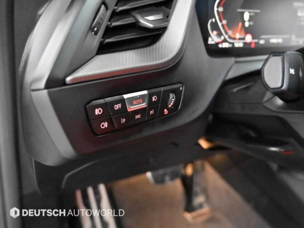 BMW 1 series 2021 Negro - Importación desde Corea - HF Imports Iquique - Foto 18