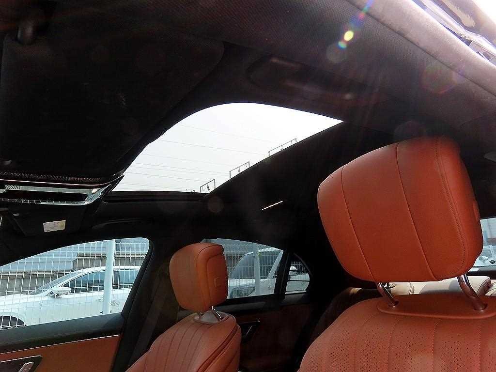 Mercedes Benz S Class 2022 Negro - Importación desde Corea - HF Imports Iquique - Foto 17