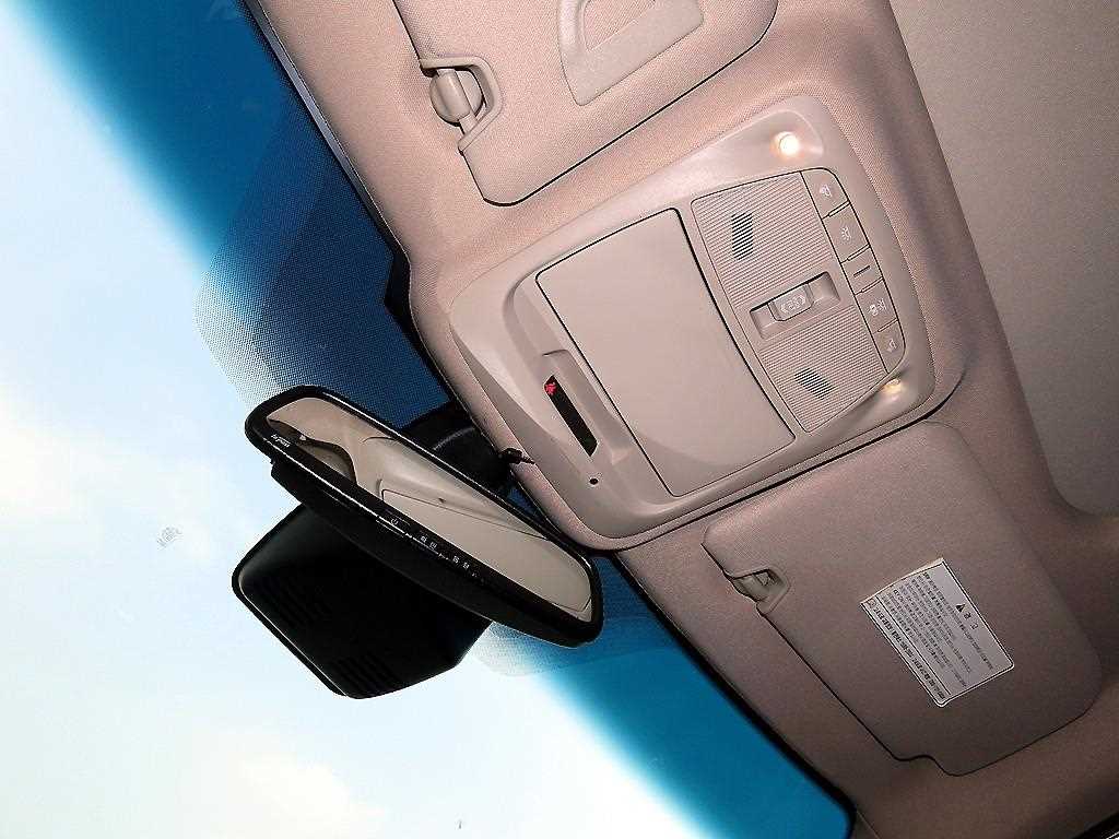 SAMSUNG QM6 2018 Blanco - Importación desde Corea - HF Imports Iquique - Foto 15