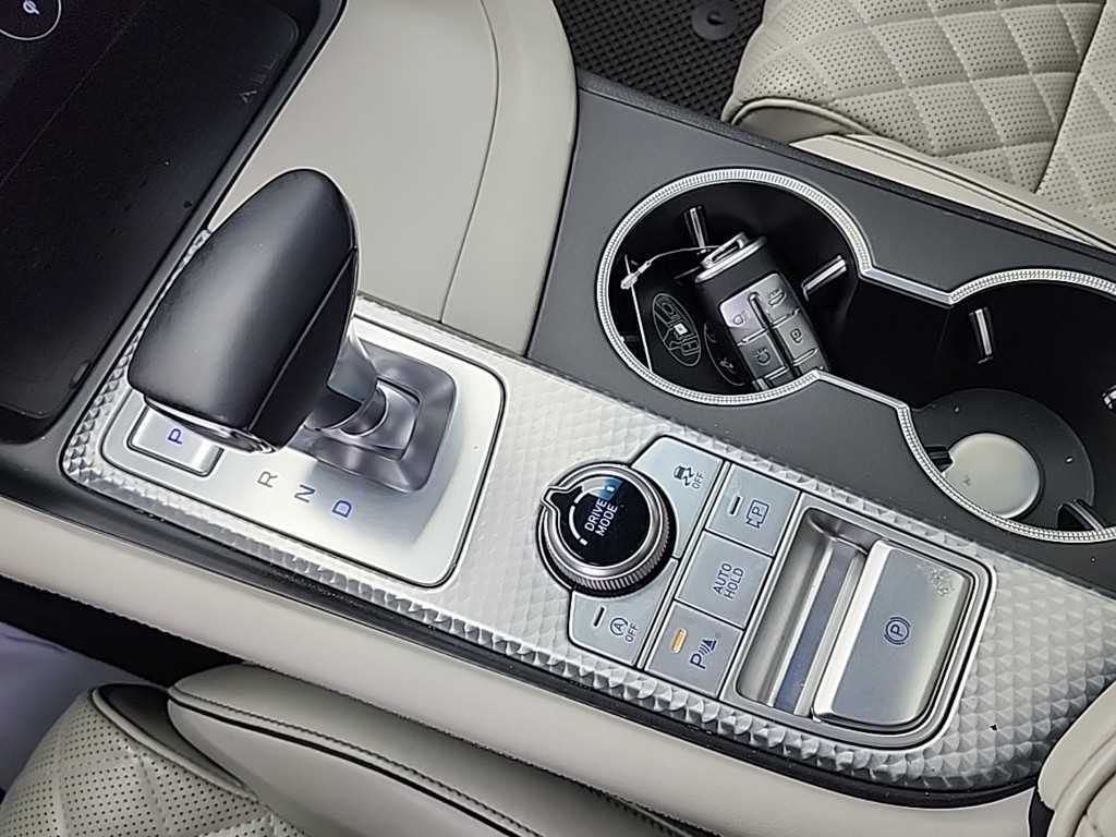 Genesis G70 - Vista 8