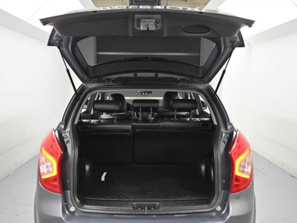 Ssangyong Korando 2016 Gris - Importación desde Corea - HF Imports Iquique - Foto 19