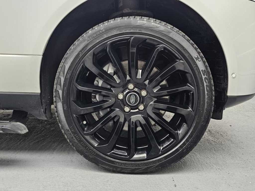 Land Rover Range Rover - Vista 5