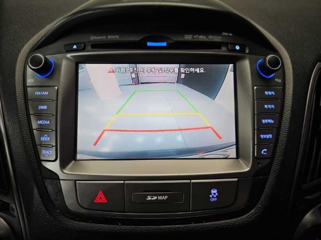 HYUNDAI Tucson - Vista 10