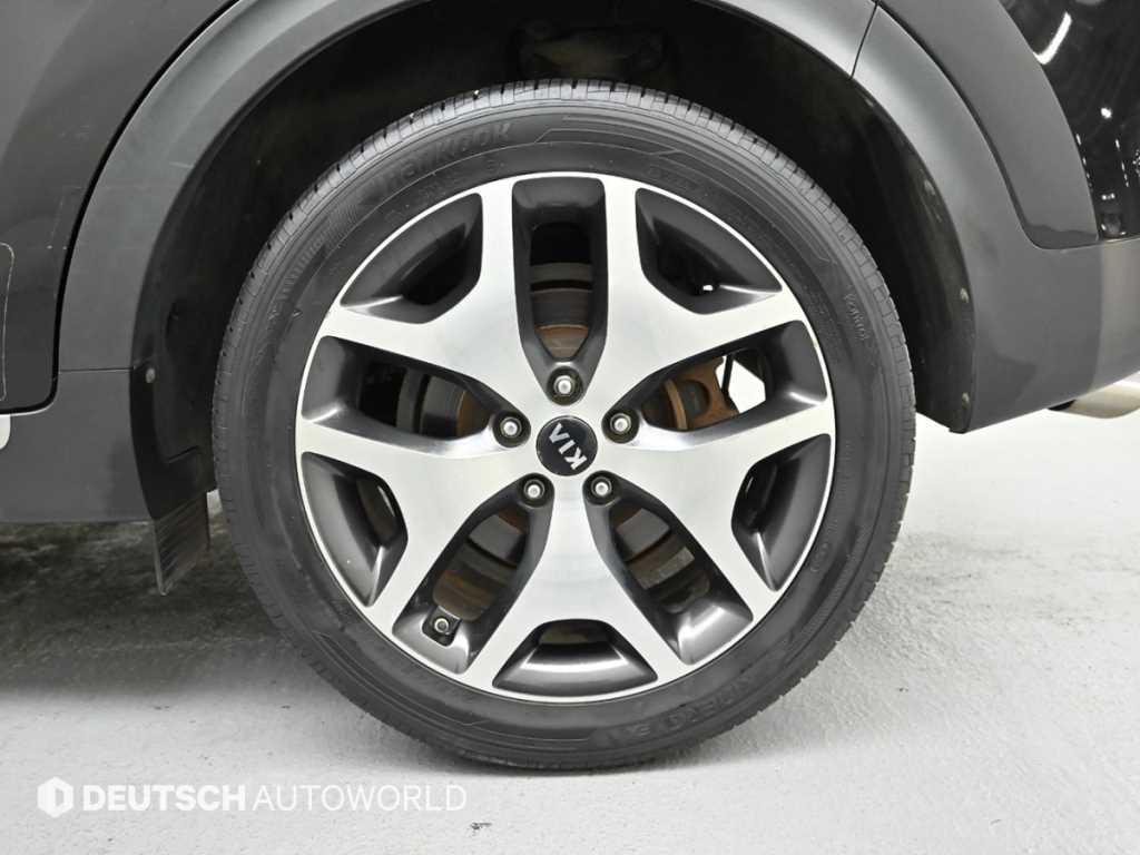 KIA Sportage - Vista 5