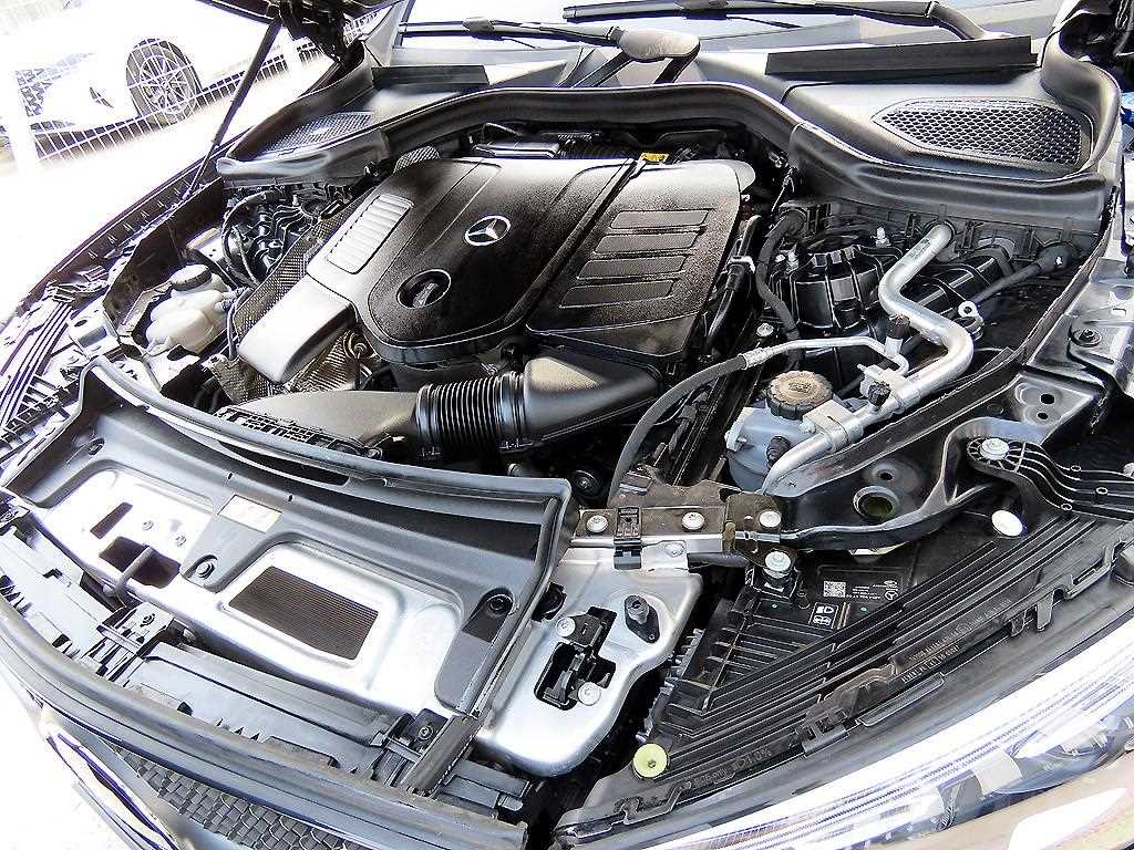 Mercedes Benz GLC Class 2024 Negro - Importación desde Corea - HF Imports Iquique - Foto 19