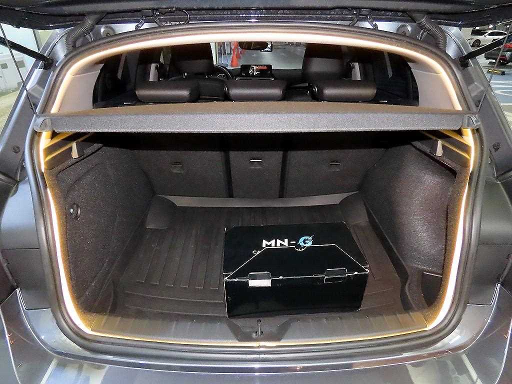 BMW 1 series 2016 Gris - Importación desde Corea - HF Imports Iquique - Foto 18