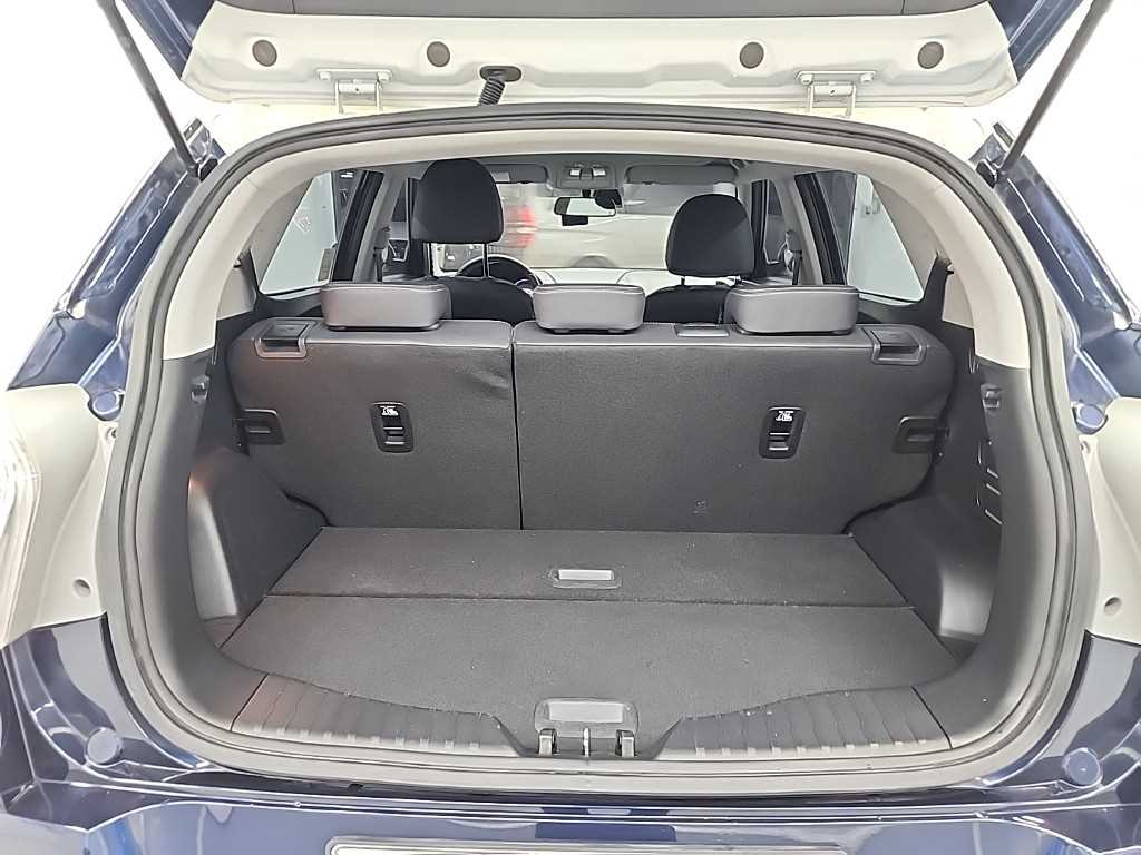 Ssangyong Tivoli 2019 Azul - Importación desde Corea - HF Imports Iquique - Foto 18