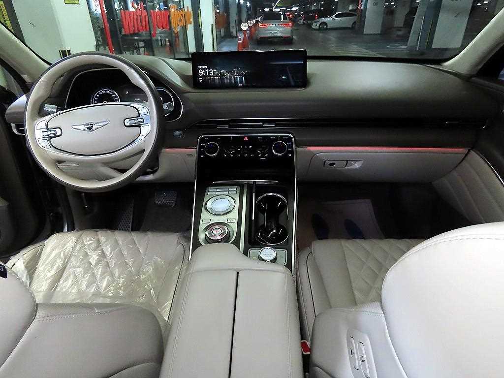 Genesis GV80 - Vista 10