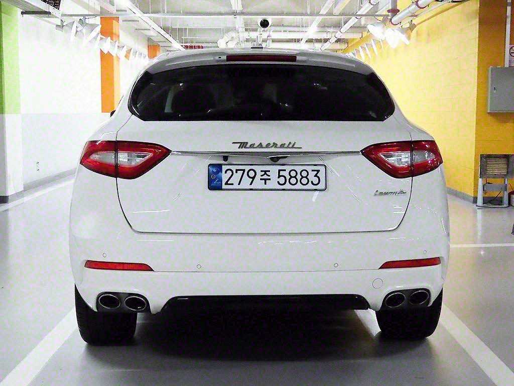 Maserati Levante - Vista 4