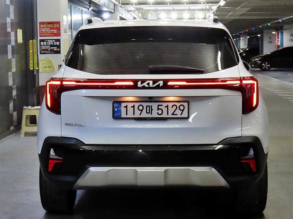 KIA Seltos - Vista 5