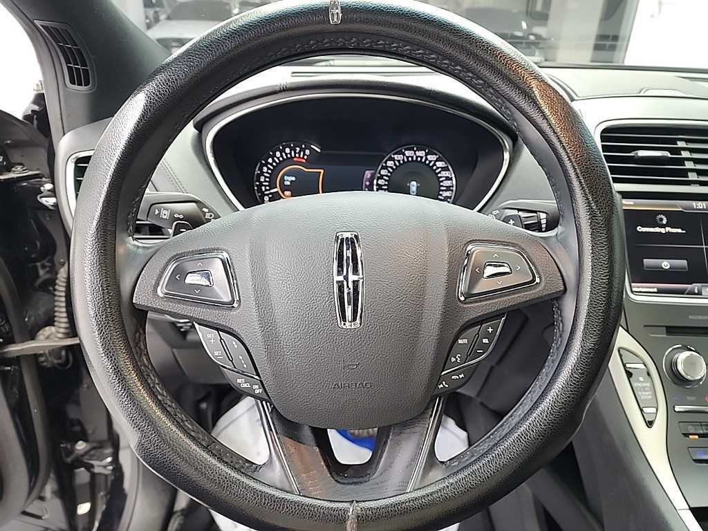 Lincoln MKX - Vista 9