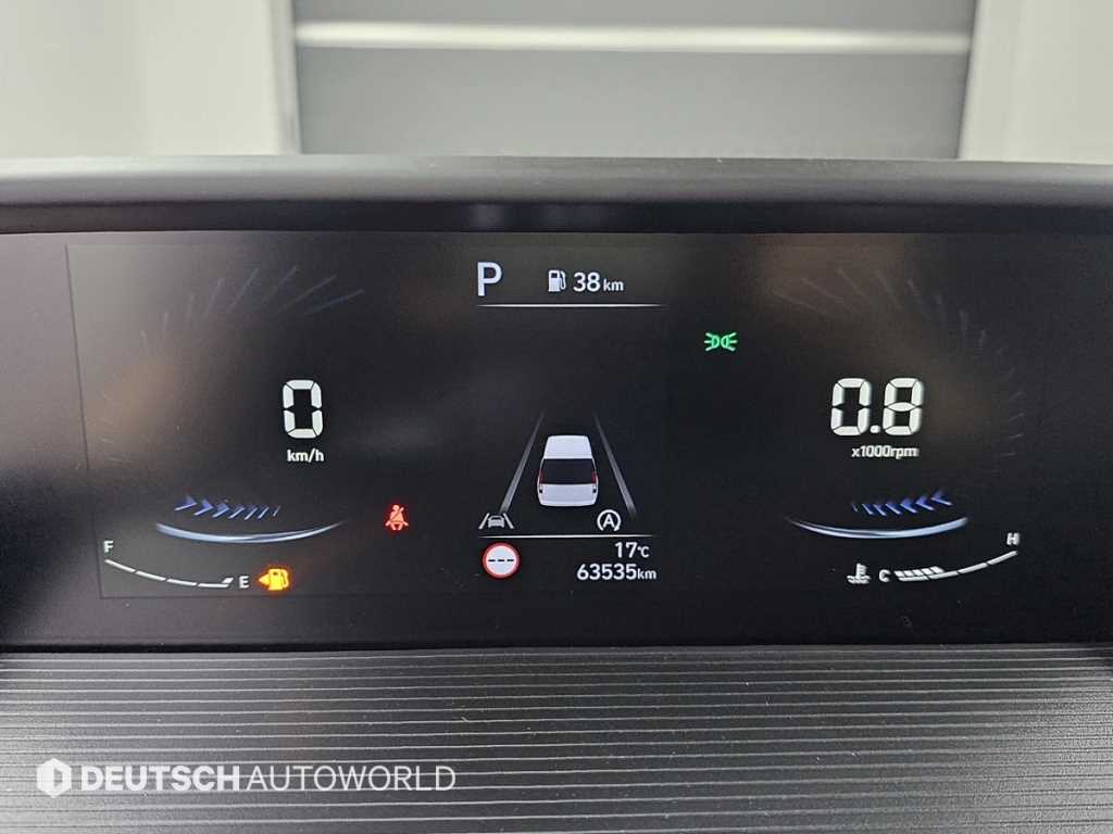 HYUNDAI Staria - Vista 8