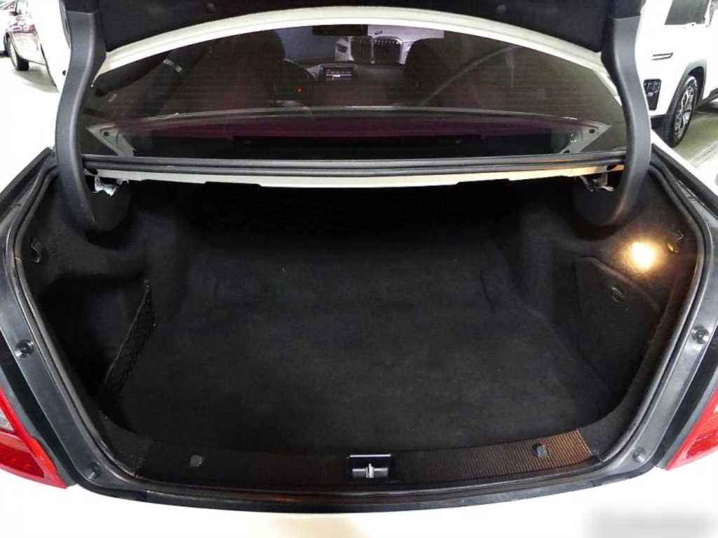 Mercedes Benz C Class 2010 Blanco - Importación desde Corea - HF Imports Iquique - Foto 20