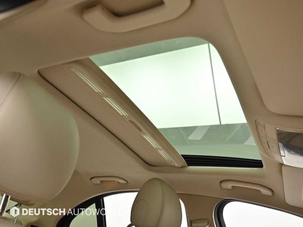 Mercedes Benz C Class 2018 Rojo - Importación desde Corea - HF Imports Iquique - Foto 15