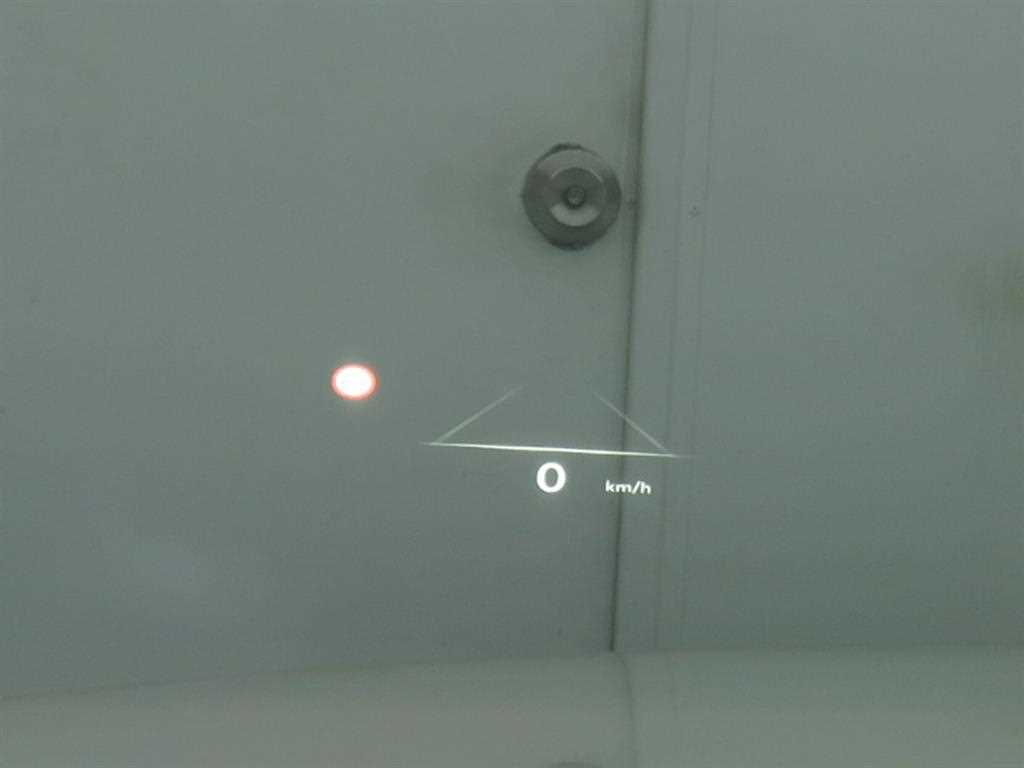 Genesis G80 2025 Blanco - Importación desde Corea - HF Imports Iquique - Foto 13