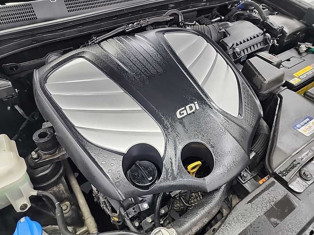 HYUNDAI Grandeur - Vista 5