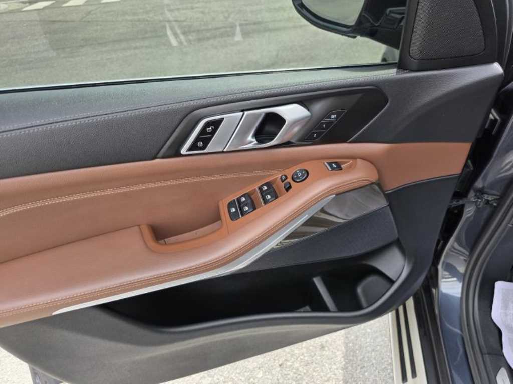 BMW X5 2022 Gris - Importación desde Corea - HF Imports Iquique - Foto 16