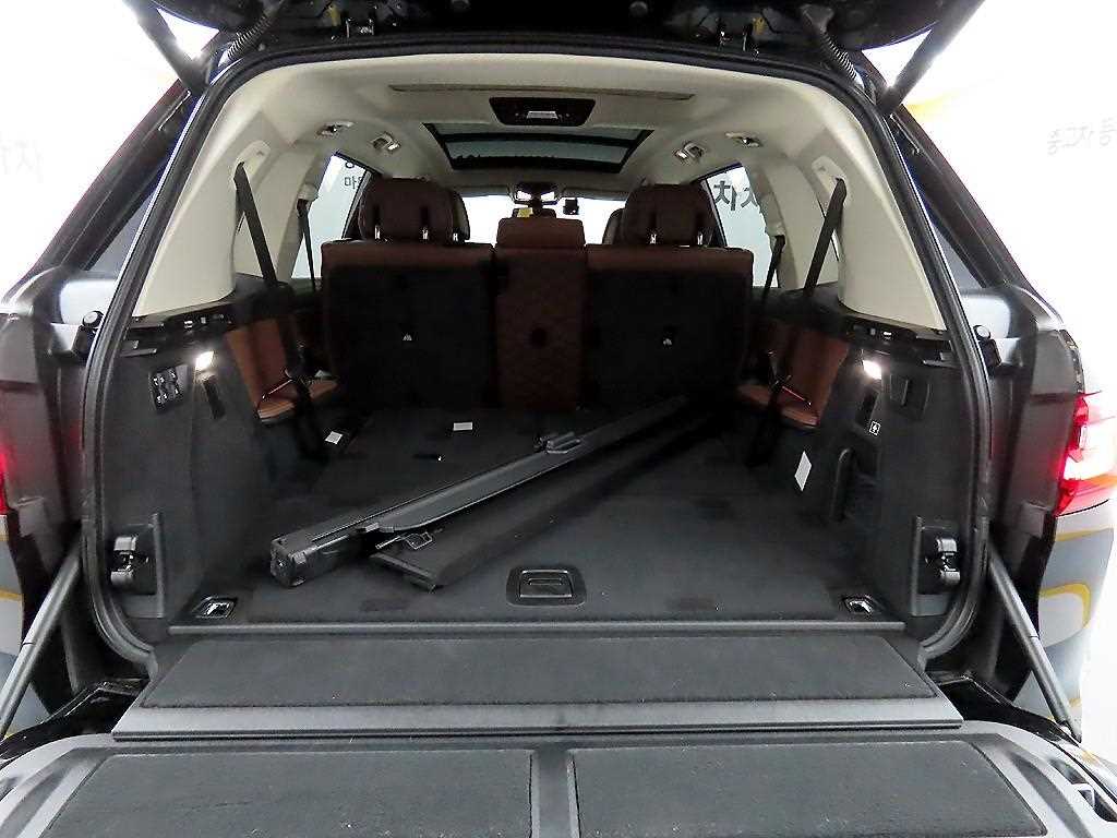 BMW X7 2022 Negro - Importación desde Corea - HF Imports Iquique - Foto 18