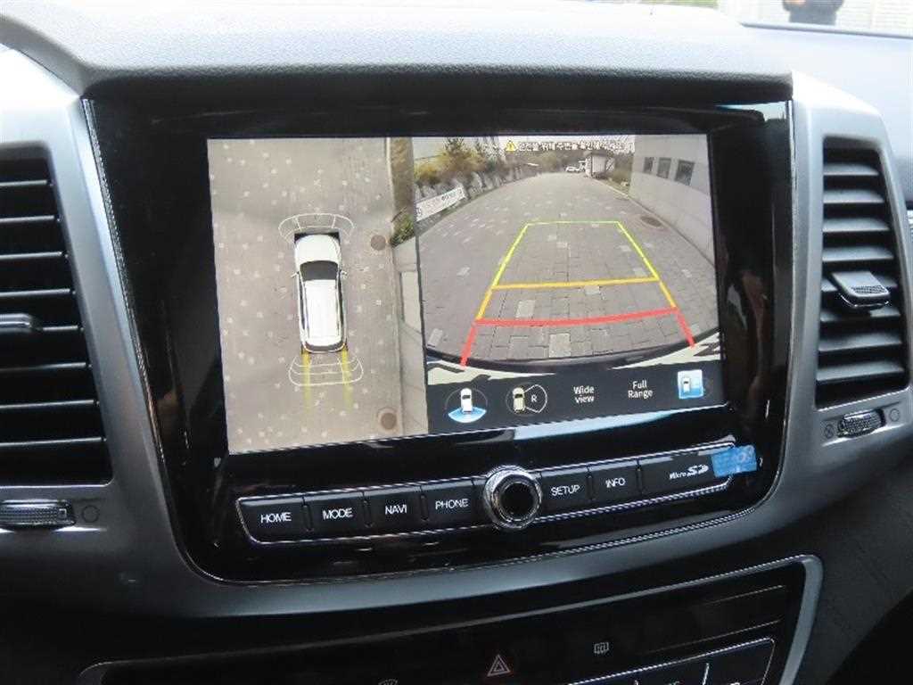 Ssangyong Rexton - Vista 9