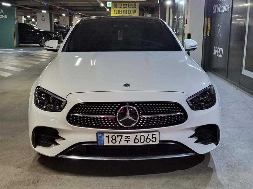 Mercedes Benz E class - Vista 2