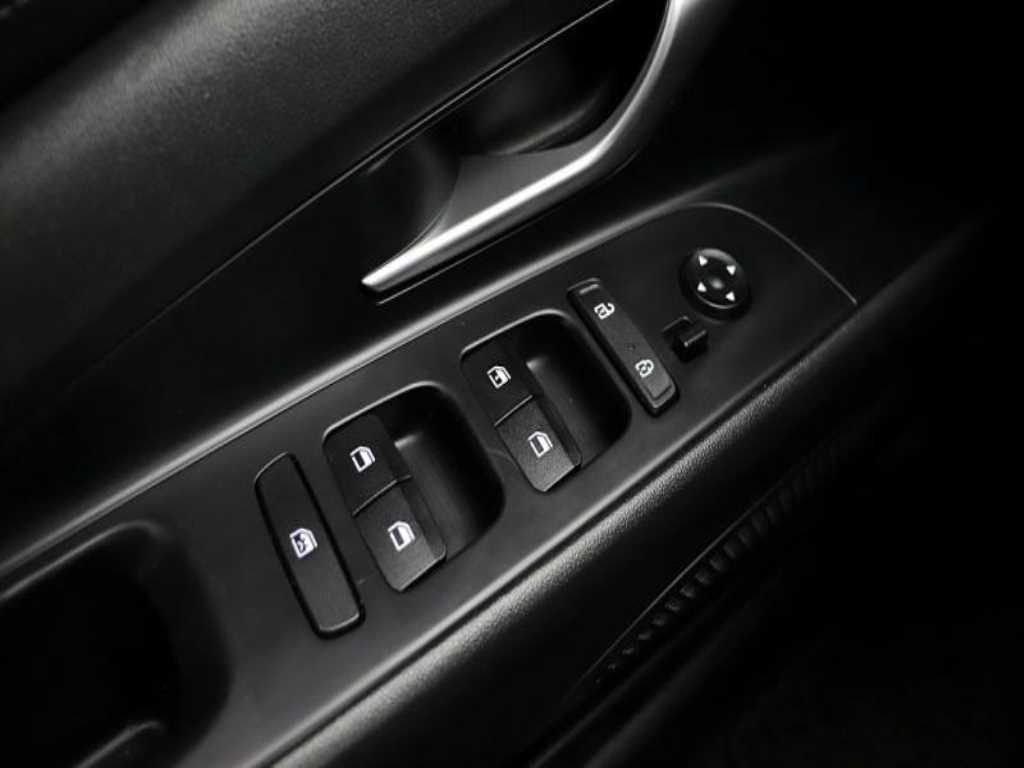 HYUNDAI Avante 2021 - Importación desde Corea - HF Imports Iquique - Foto 17