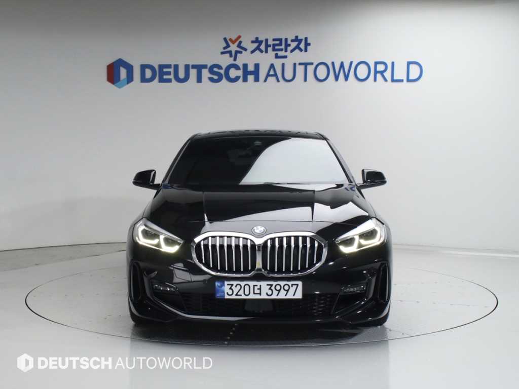 BMW 1 series - Vista 3
