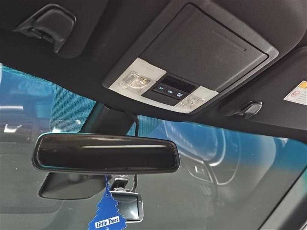 Ford Explorer - Vista 9