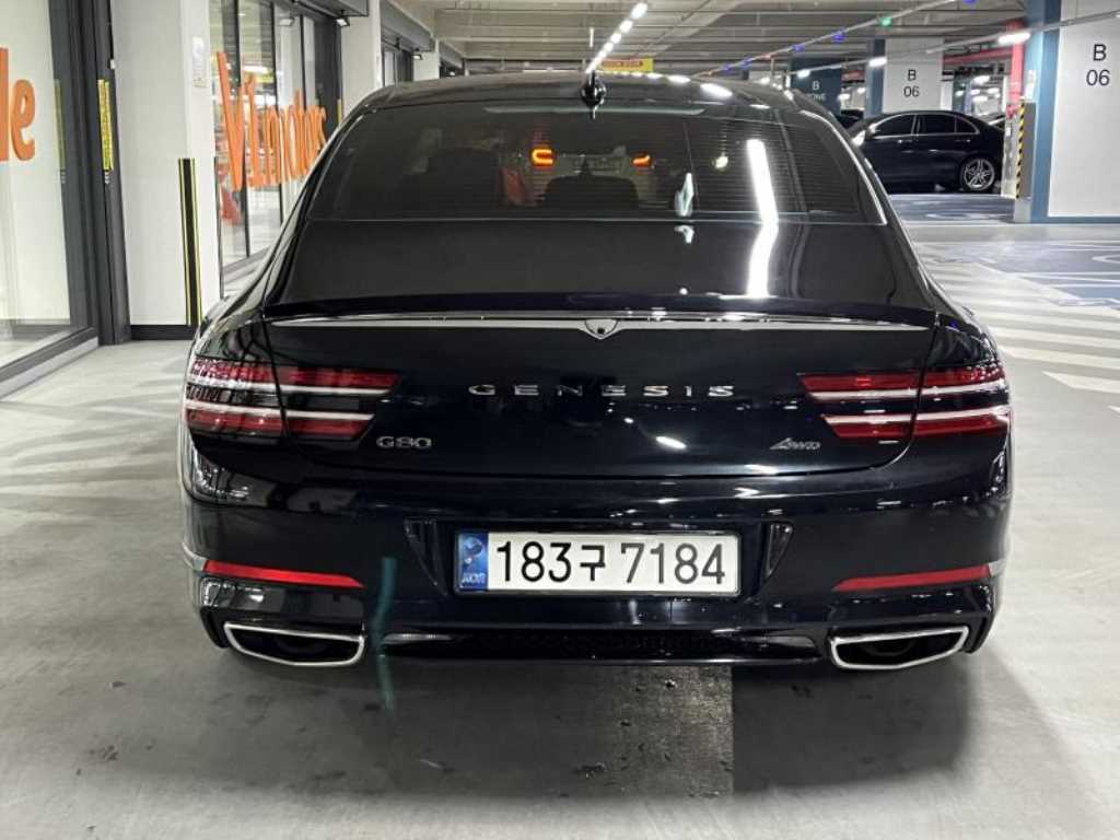 Genesis G80 - Vista 5