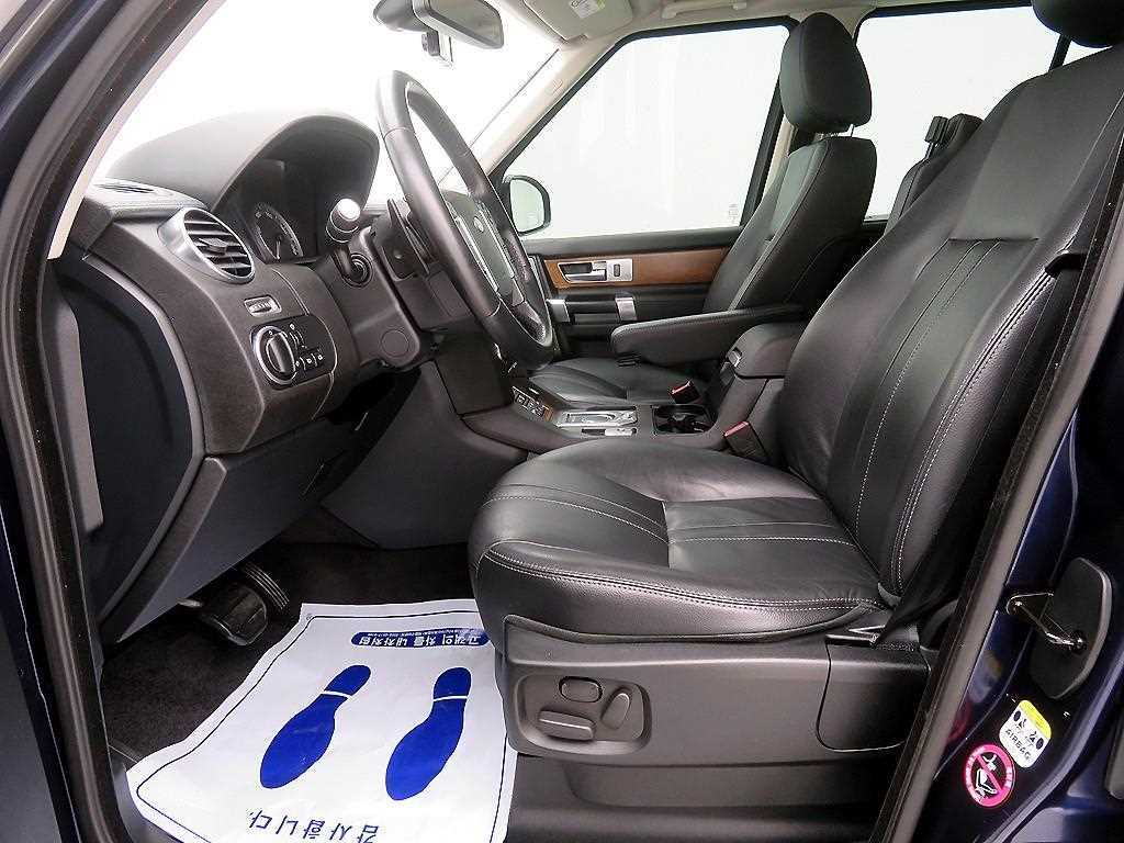 Land Rover Discovery - Vista 6