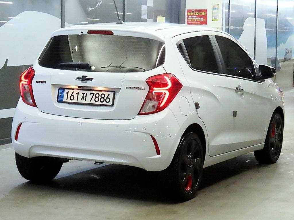 Chevrolet Spark - Vista 4