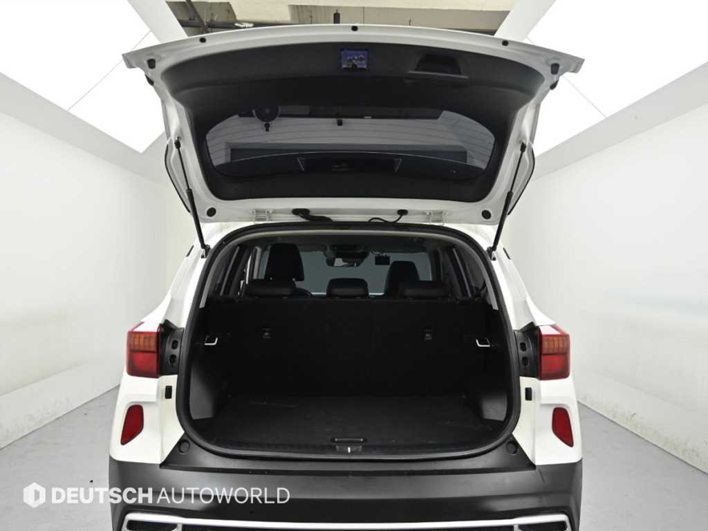 KIA Seltos 2022 Blanco - Importación desde Corea - HF Imports Iquique - Foto 19